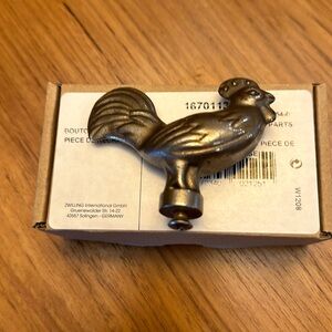 Staub heavy brass rooster knob